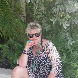 Meet your Posher, Shirley